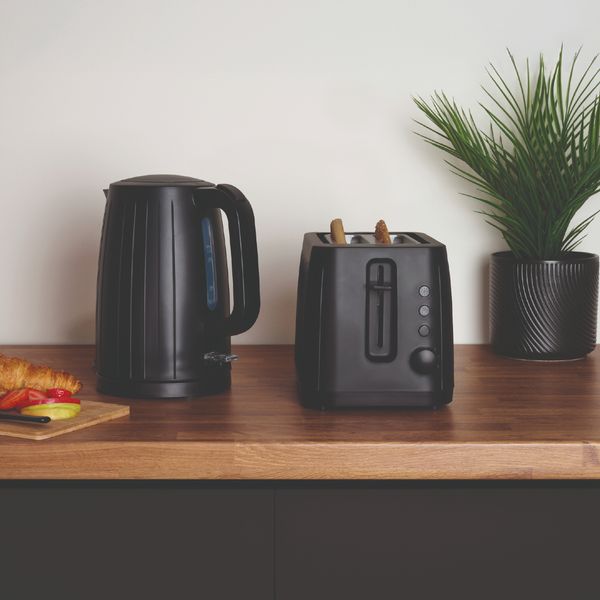 Hamilton Beach Stealth Kettle, Toaster and 20L Stainless Steel Interior Microwave Black